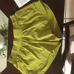 Lululemon hotty hot short
